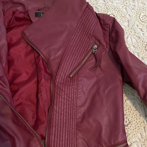 Lulus size large red jacket - Picture 3 of 3